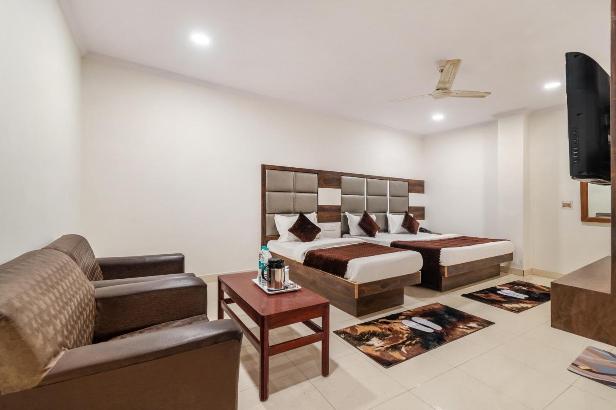 Hotel South Indian Delhi  Ngoại thất bức ảnh